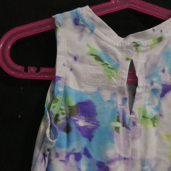 ATHLETIC WORKS - Dri-More | small (6) | Sleeveless Tie-Dye Tank Top - Picture 10 of 15